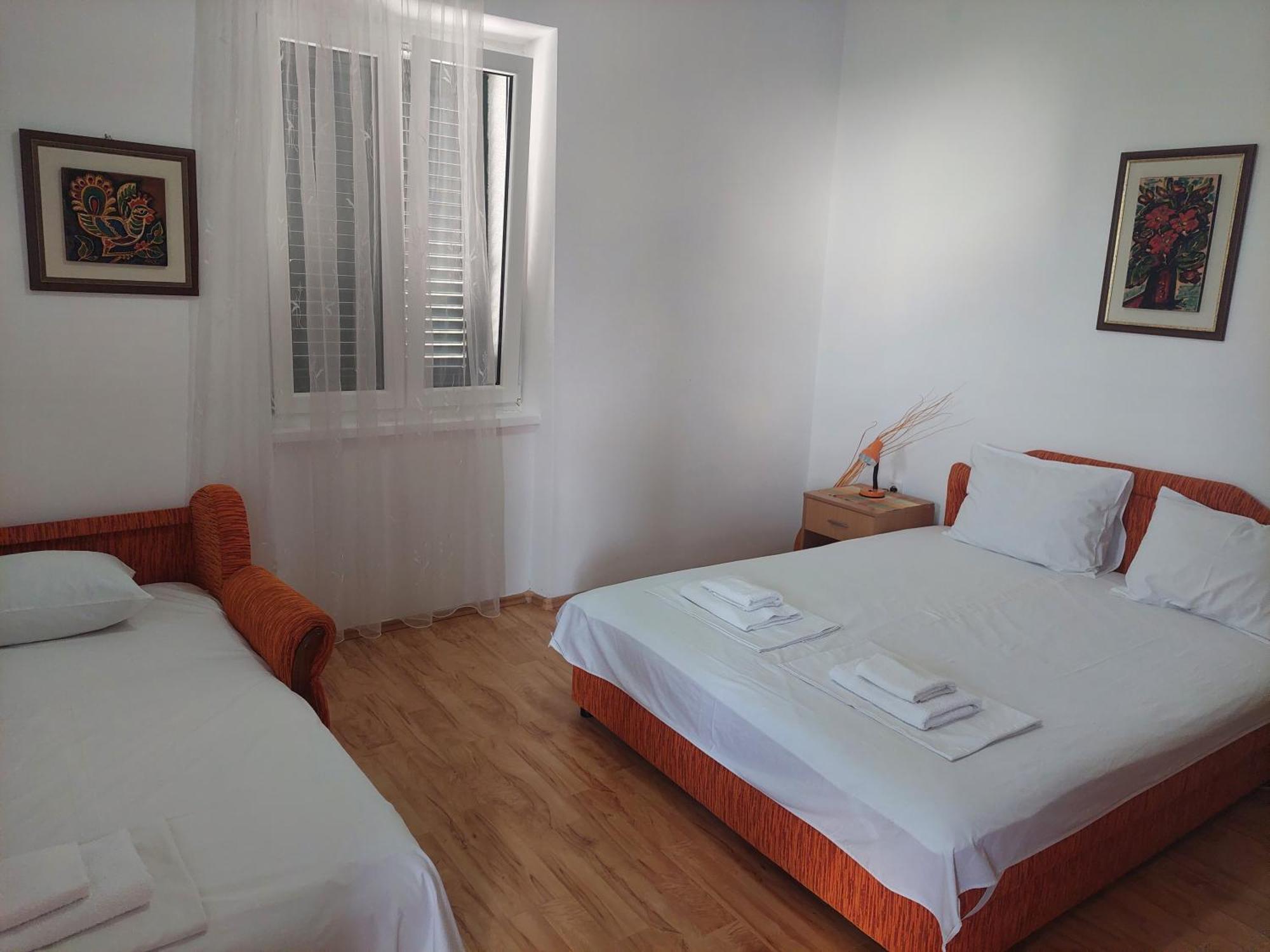 Kjara Apartments Тиват Экстерьер фото